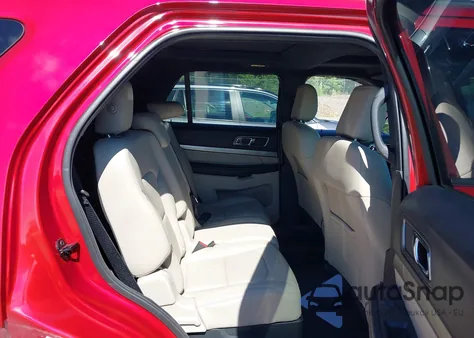 2018 Ford Explorer Xlt z USA, uszkodzony, nr VIN 1FM5K8D86JGA74784